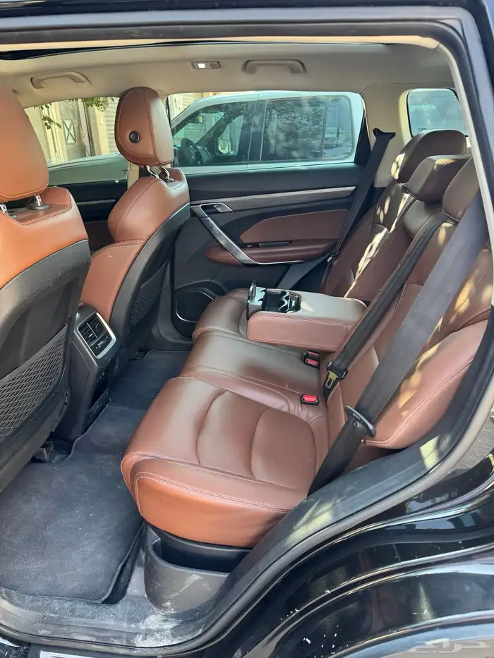 جيلي ازكارا 2021 11