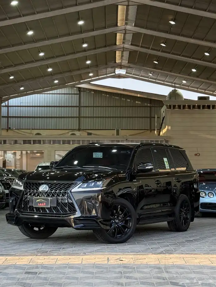 لكزس - 2019 - LX570 - فل كامل 2