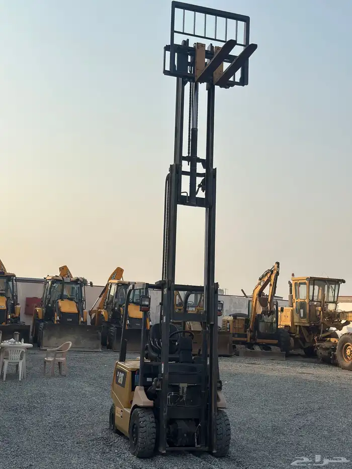 رافعة شوكية كونتينر 2 طن كهرباء موديل 2017 نظيفه جدا 7