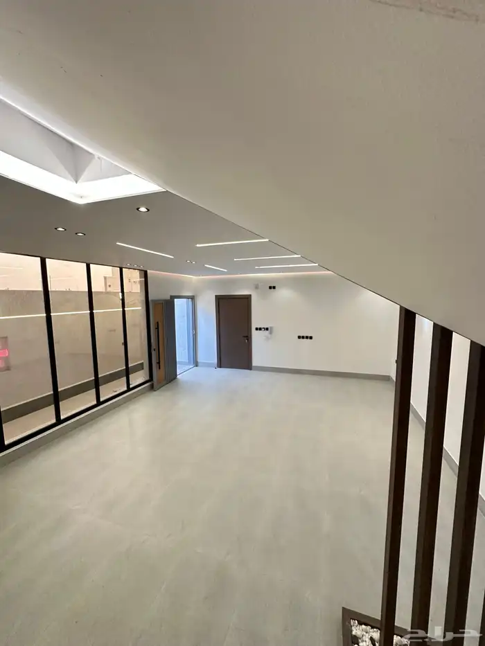 فيلا فاخرة للبيع مذينب مخطط البدراني 14