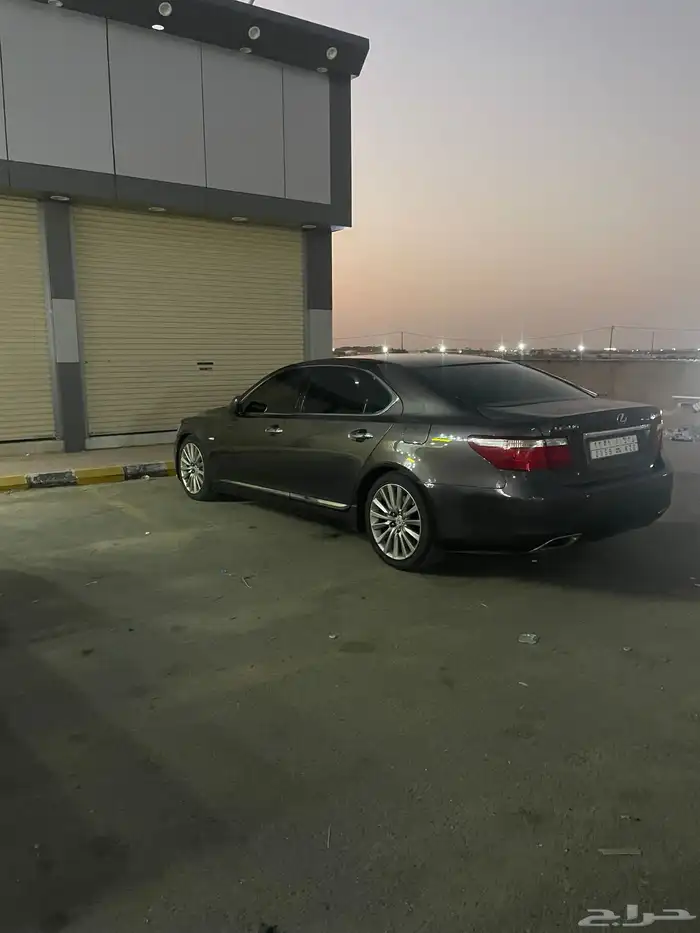 لكزس 460 لارج 0