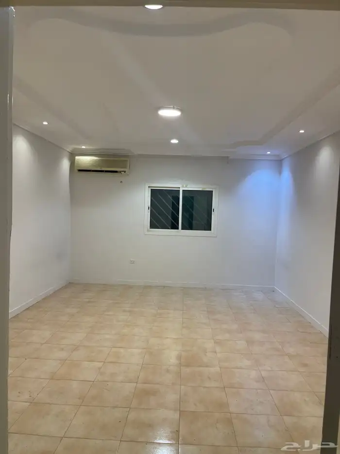 دور ارضي للايجار حي الياسمين 7