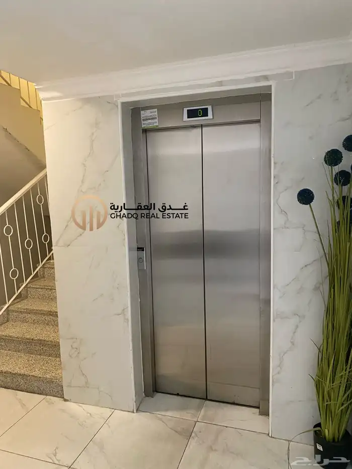 للبيع شقة في حي المنتزة - الدمام 2