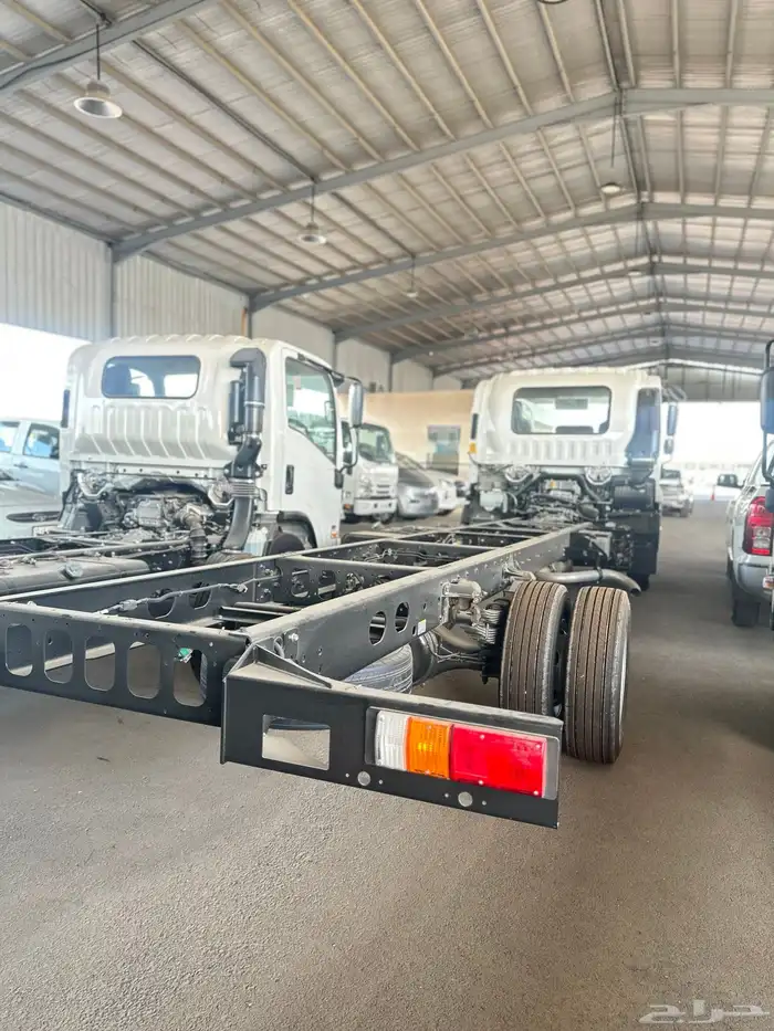 ايسوزو اسندر 7.5 طن 2025 5