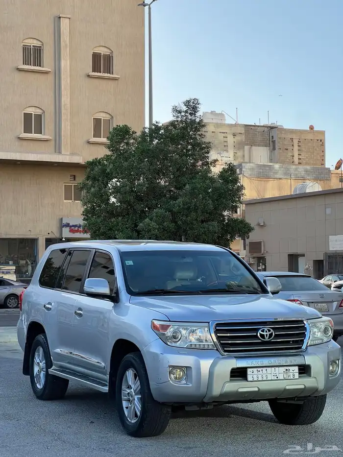 تويوتا لاند كروزر جيب موديل 2013 قمة النظافه 21