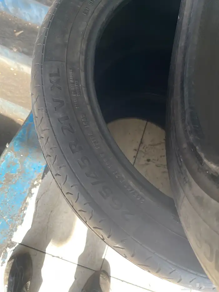 طقم كفرات كنتنتال 265 45 21 4