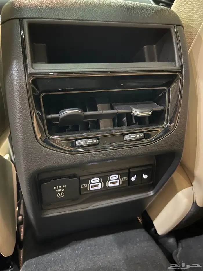 جراند شروكي ليمتد بلس V6 2024 11