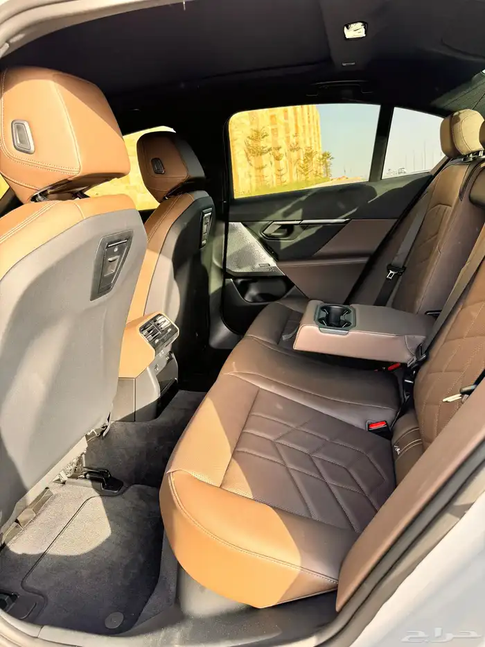 BMW 520 i M kit في حالة الوكالة 34