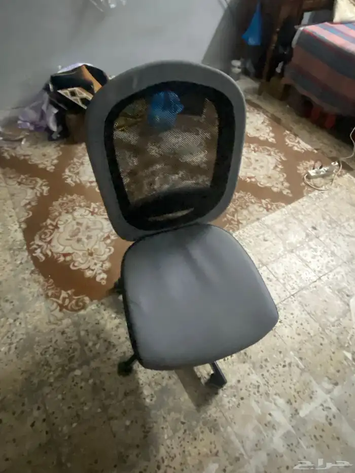 كرسي مكتب استخدام بسيط لسه جديد 0