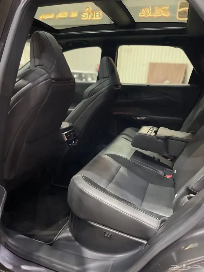 لكزس Rx350 F سبورت 2023 7