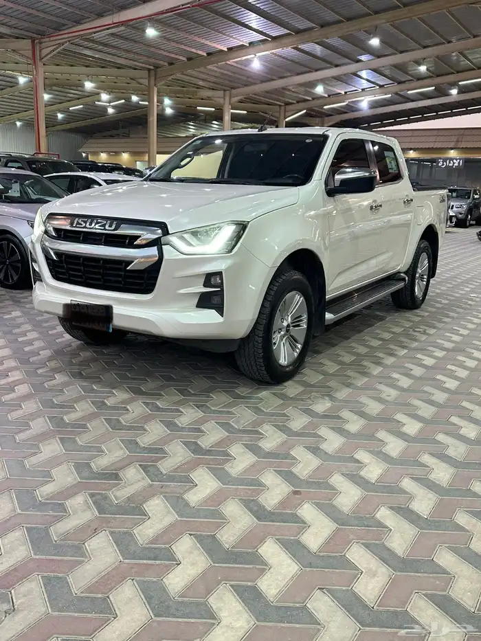 ايسوزو موديل 2022 قير عايدي 1