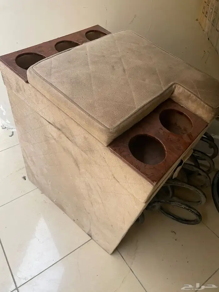 اغراض لاندكروزر 4