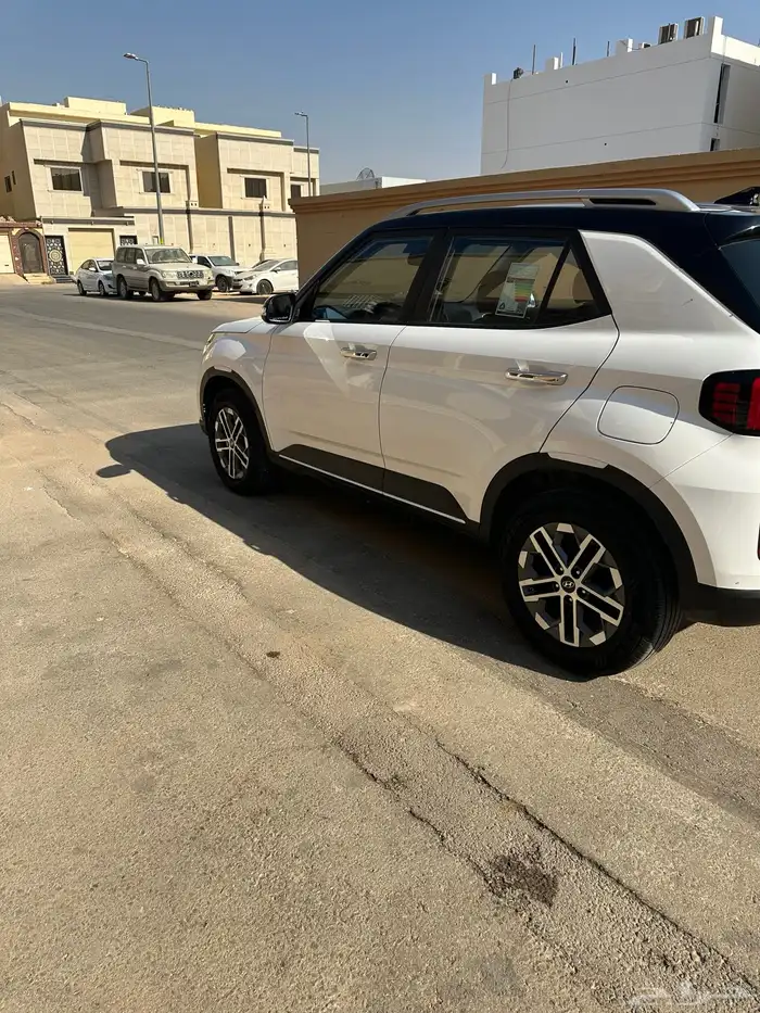 هونداي فينيو للبيع2023 4