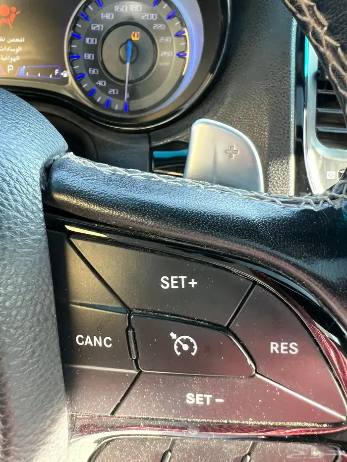 للبيع كرايزلر 2018 - C300s 11