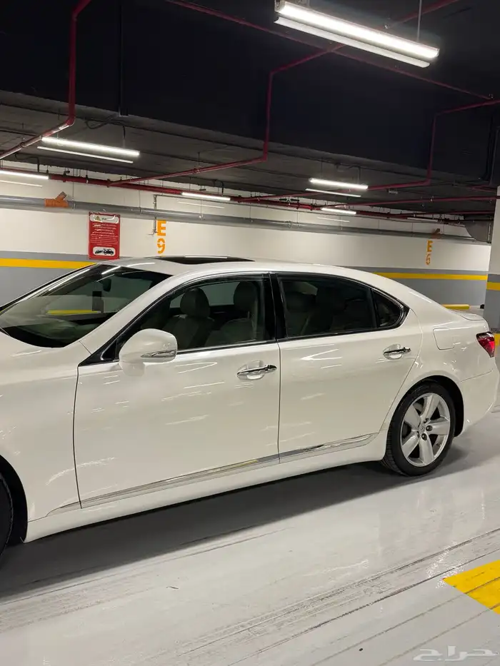 لكزس 2012 بريمي 460 1