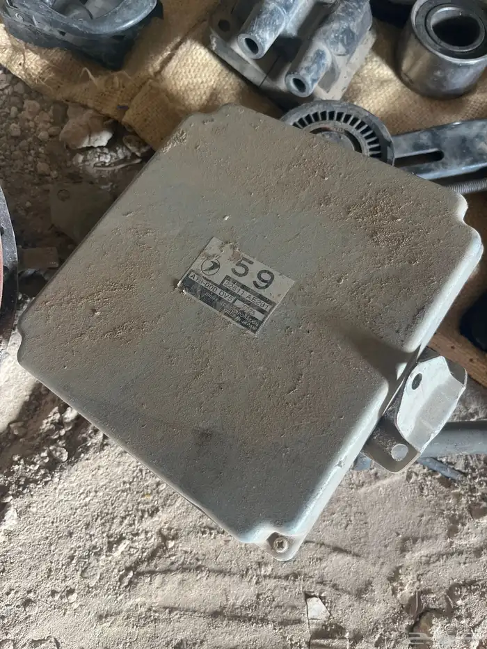 قطع سيارة سوبارو موديل 98 30