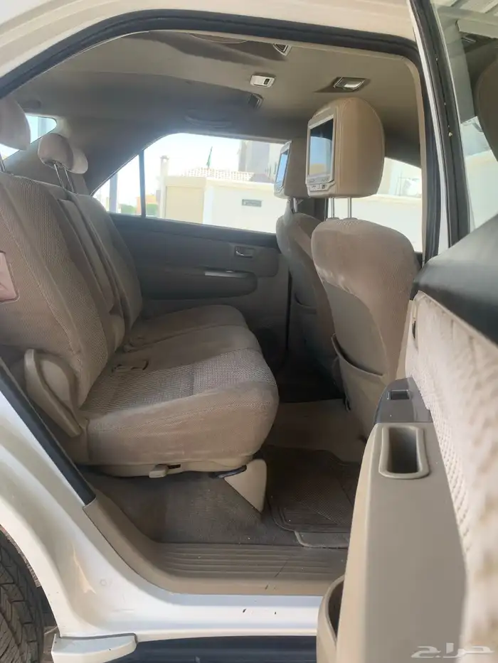 للبيع فورشنر مديل 2014 GX عداد 245 12