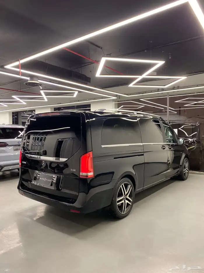 مرسيدس V220 5