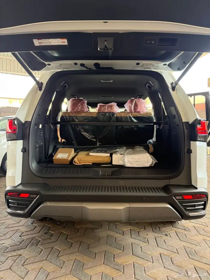 لكزس LX600 BB سعودي موديل 2025 24