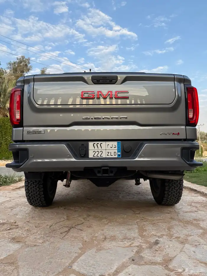 سييرا AT4 نظيف رمادي 58