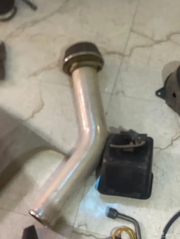 قطع غيار جيب ربع كامله تويوتا ( حتى حزام الأمان موجود ) 1