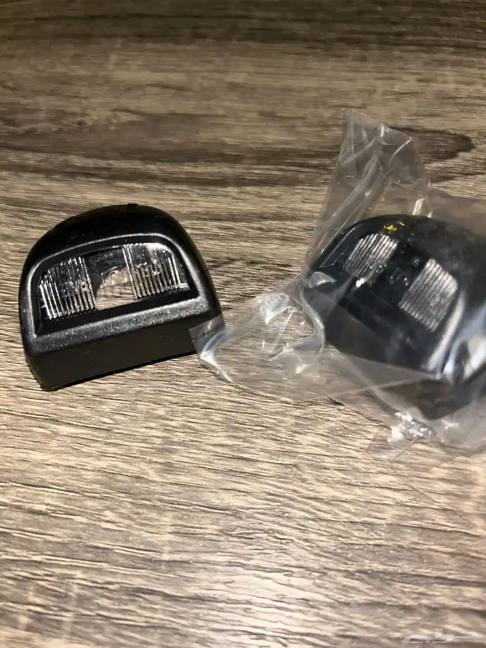 غطاء لمبات اضاءة اللوحات الخلفيه سلفرادو 0