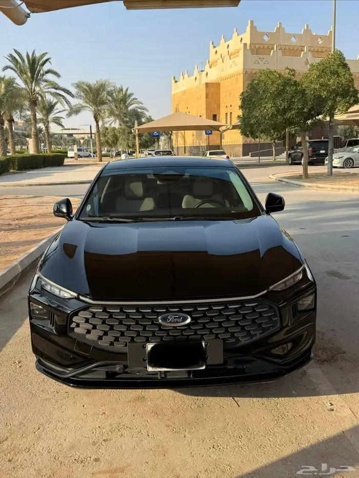 فورد تورس 2024 ترند اللون اسود وارد توكيلات الجزيره 3