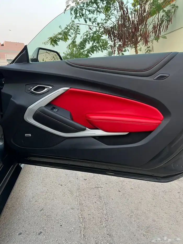 شفروليه ( كمارو SS ) الموديل 2016 صيانات الوكاله نظيف 35