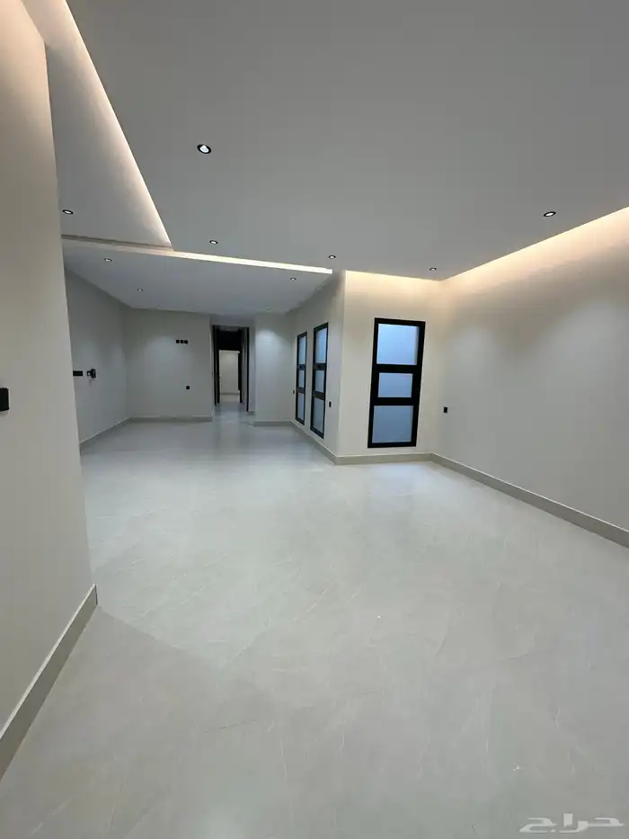 للبيع شقق مع ملحق بجوار المسجد حي حسام 3