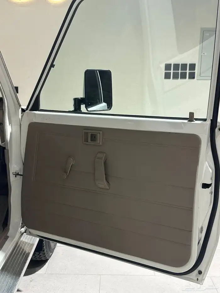 ربع 2005 سعودي بدي وكاله مخزن 15