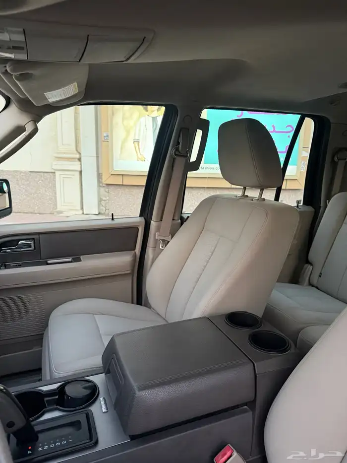 فورد اكسبيدشن 2011 25