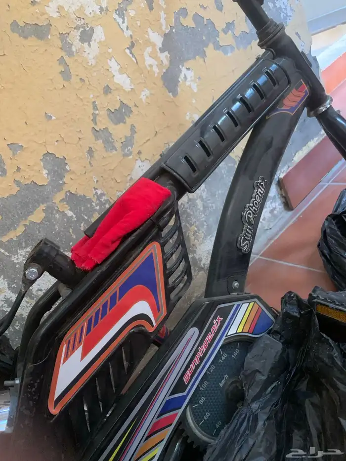 بدي إندونيسي اسود على السوم 3