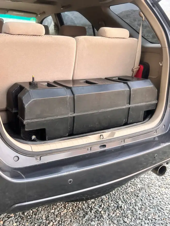 خزان ماء للرحلات 80 لتر مجهز بالكامل 0