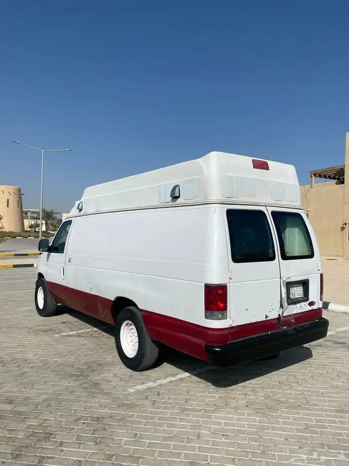 فان فورد ديزل مديل 2003 للبيع 5