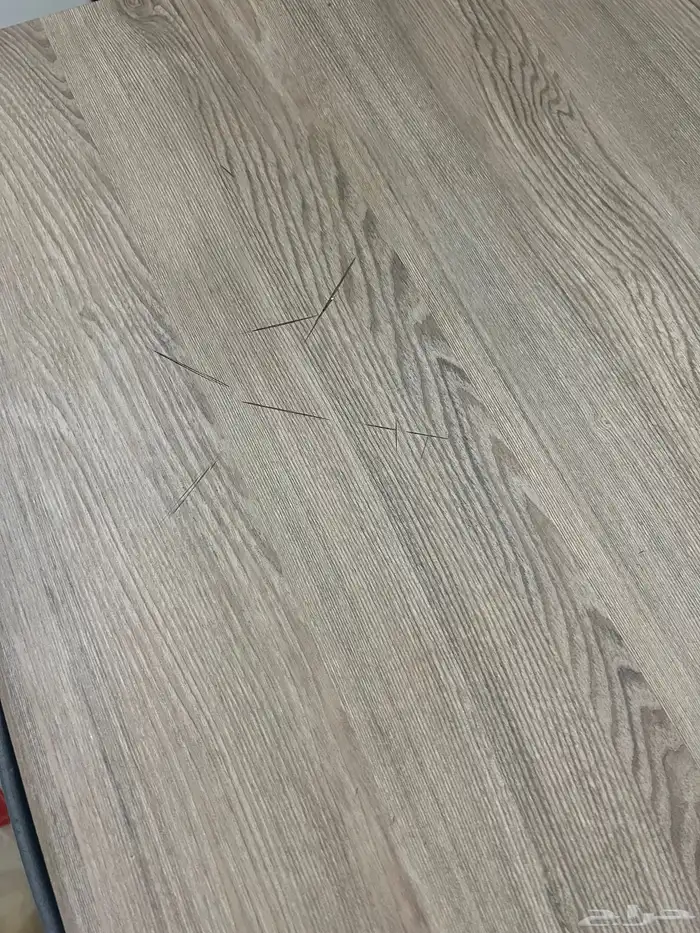 طاوله من هوم بوكس باربعه كراسي 1