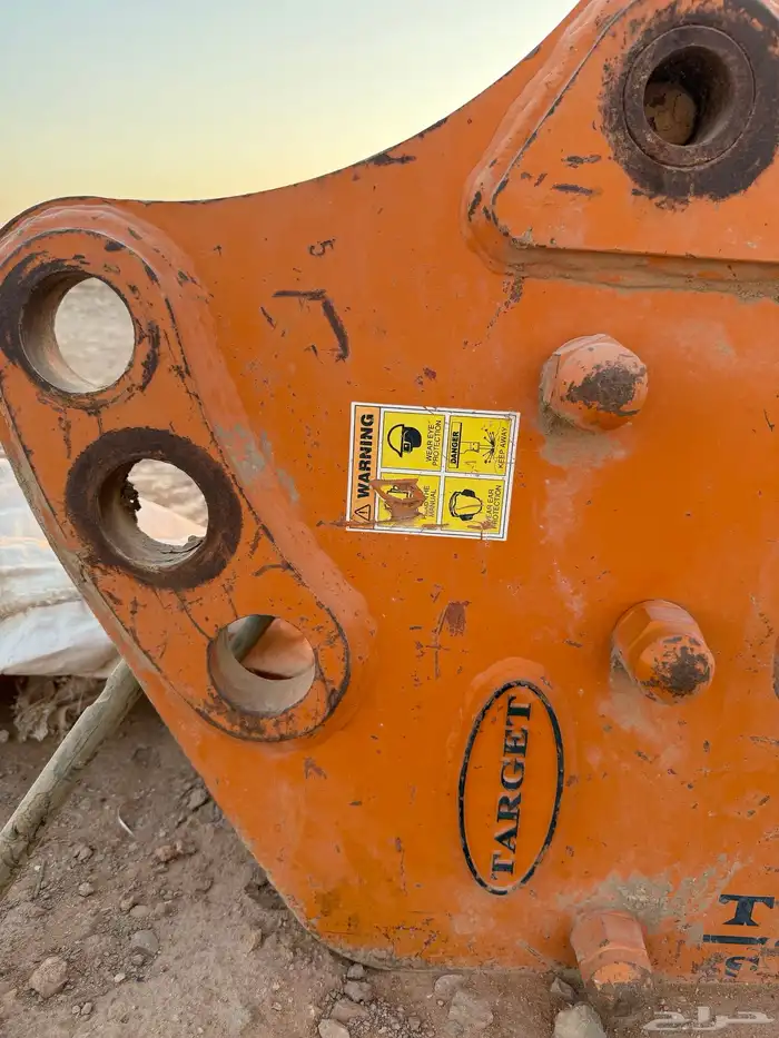 دقاق جي سي بي للبيع 0