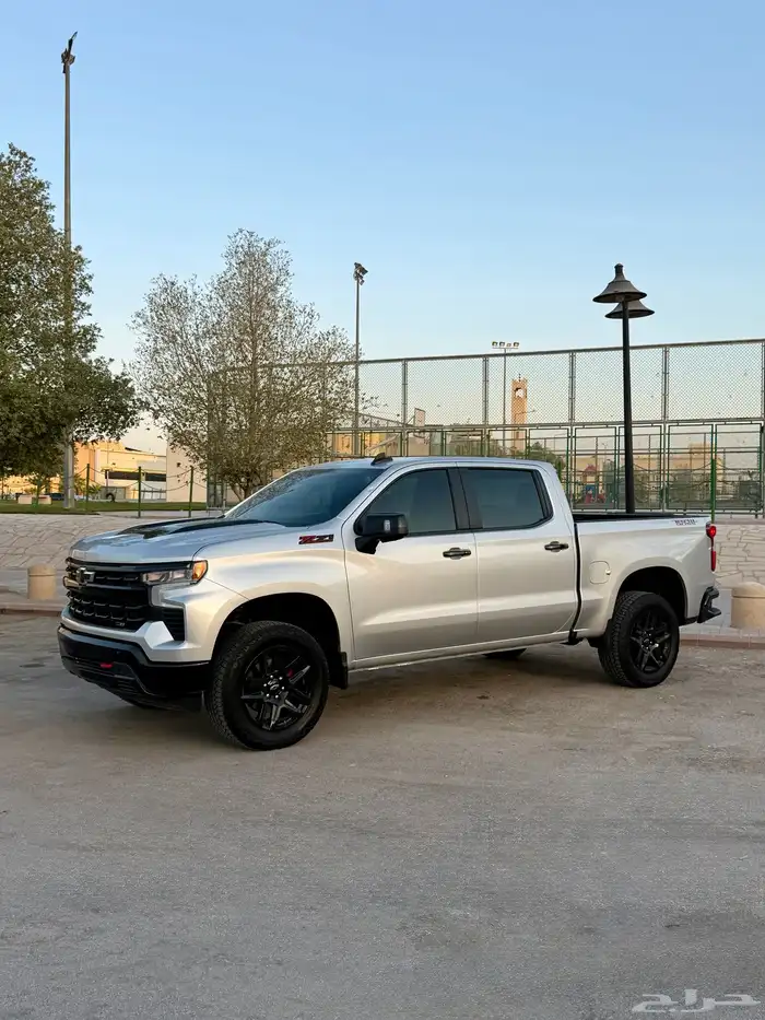 شفرولية سلفرادو z71 تريل بوس 1