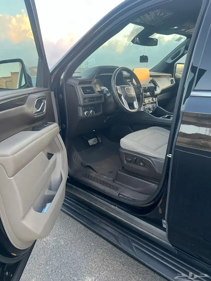 جمس يوكن اسود قصير بدون دبل موديل 2022 5