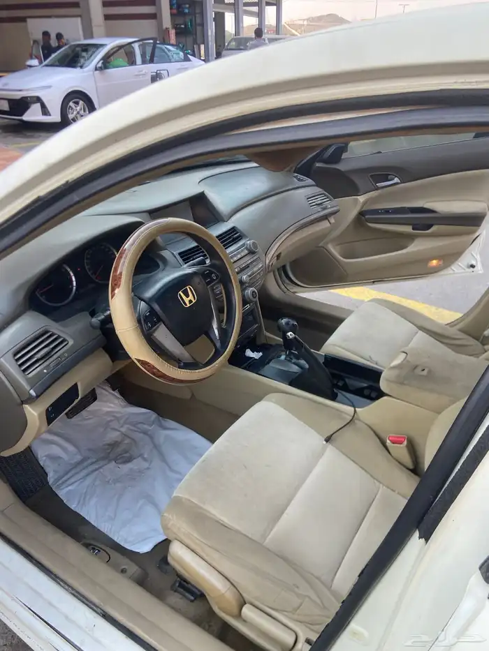هوندا اكورد 1
