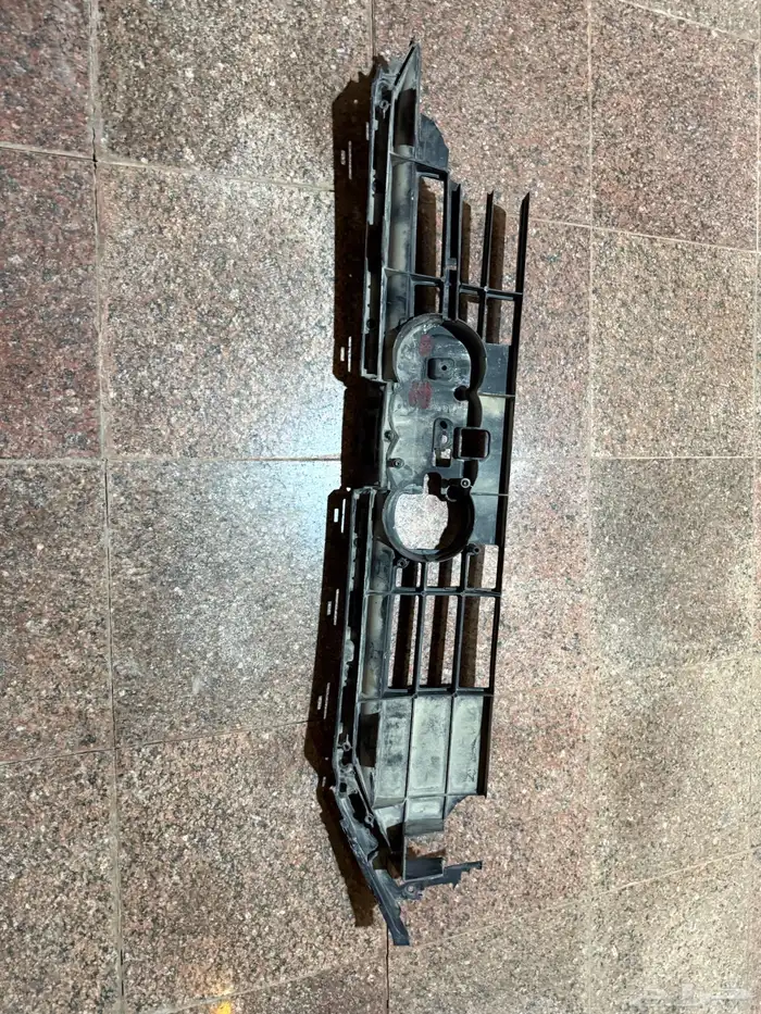 قطع اودي a6 مستخدم 2023 صدام  شبك 2