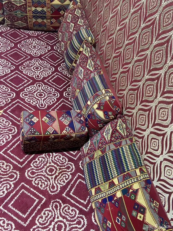 مخاد بيت شعر 0