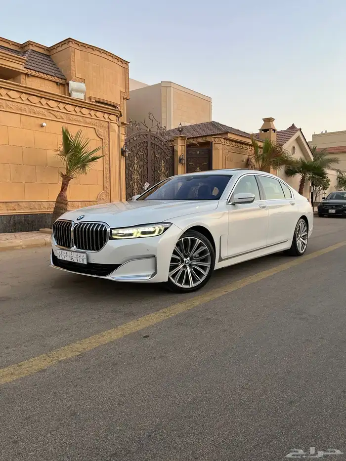 بي ام دبليو 730 2020 0