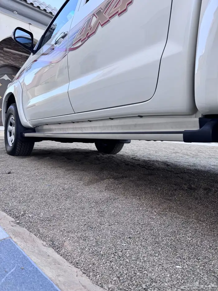 هايلوكس ( مخزن بريمي ) 15