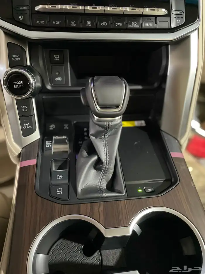 جي اكس ار L4 بنزين 2025 ابواب شفط اللون ابيض 17