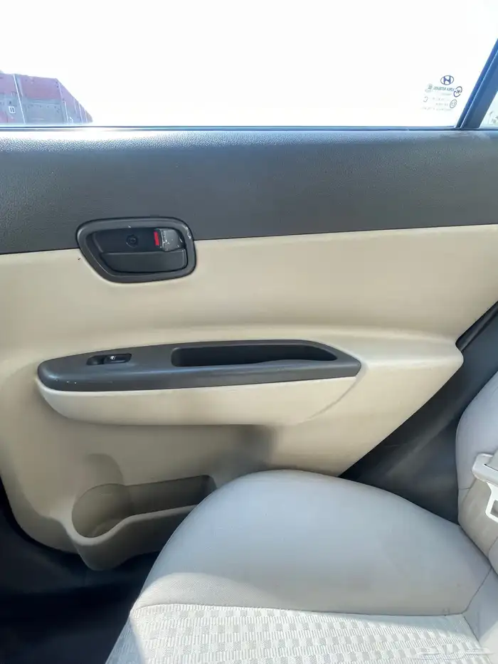 اكسنت 2011 نظيفه 8