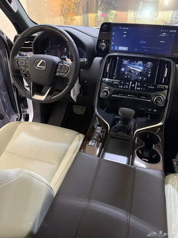 لكزس Lx600 BB 2025 اصفار 14