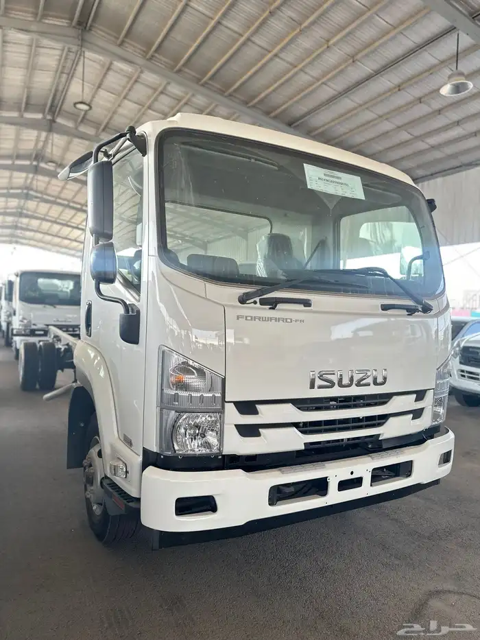 ايسوزو اسندر 7.5 طن 2025 1