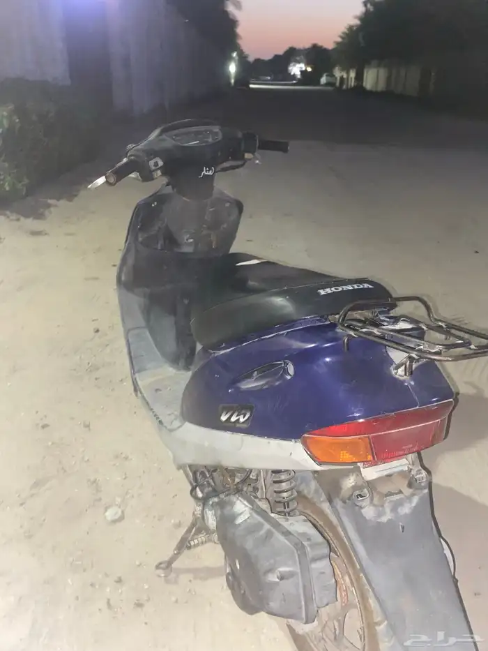 دباب إبرته 2