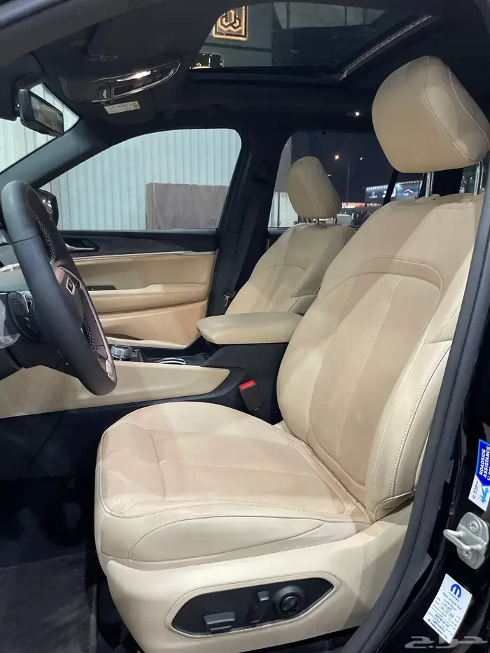 جراند شروكي ليمتد بلس V6 2024 8