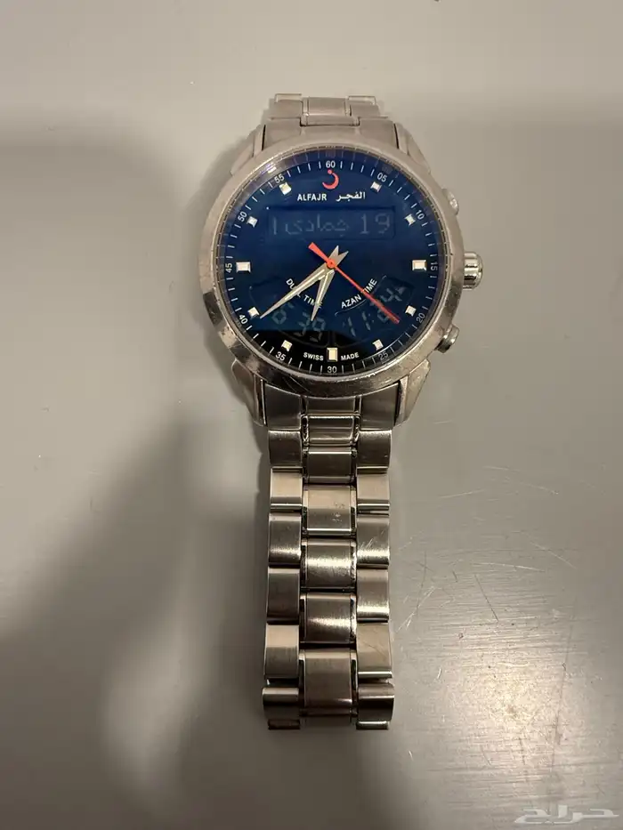 ساعة الفجر السويسرية 0